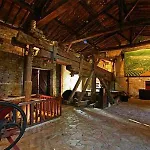 Hotell Logis - Restaurant Le Tulipier Vienne-le-Château