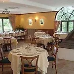 Logis - Restaurant Le Tulipier Hotell Vienne-le-Château