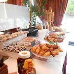 Logis - Restaurant Le Tulipier Hotell