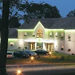 Hotell Logis - Restaurant Le Tulipier 3*