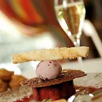 Logis - Restaurant Le Tulipier 3* Vienne-le-Château
