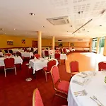 Logis - Restaurant Le Tulipier Hotell Vienne-le-Château
