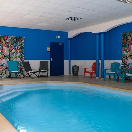 Logis - Restaurant Le Tulipier Hotel