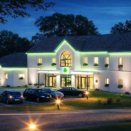 Logis - Restaurant Le Tulipier Hotel Vienne-le-Château