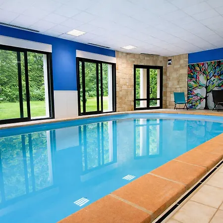 Logis - Restaurant Le Tulipier Hotel Vienne-le-Château