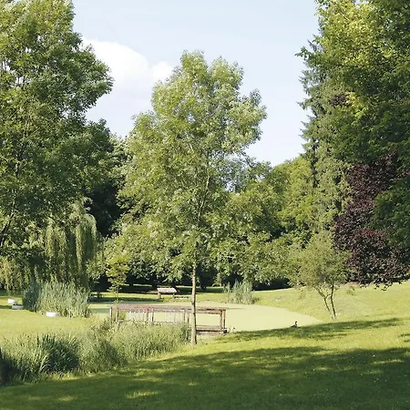 Logis - Restaurant Le Tulipier Hotel Vienne-le-Château