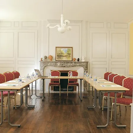 Logis - Restaurant Le Tulipier Vienne-le-Château