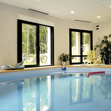 Logis - Restaurant Le Tulipier Hotel