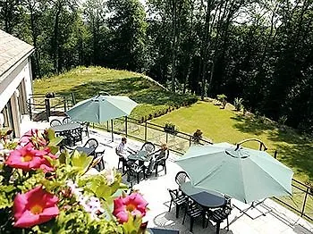 Logis - Restaurant Le Tulipier 3* Vienne-le-Château