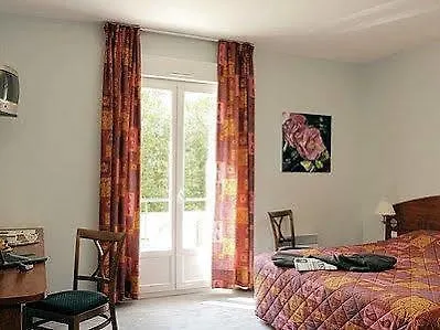 Hotel Logis - Restaurant Le Tulipier